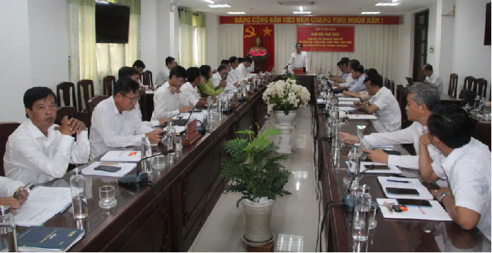 Quang cảnh buổi làm việc.